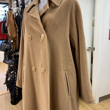 Load image into Gallery viewer, Max Mara wool cashmere coat 10
