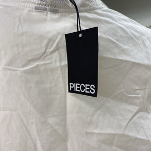 Pieces smocked detail NWT L