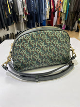 Load image into Gallery viewer, Coach logo handbag
