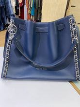 Load image into Gallery viewer, Michael Kors chain detail handbag
