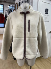 Load image into Gallery viewer, Frank &amp; Oak fuzzy jacket L
