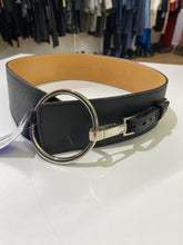 Load image into Gallery viewer, Brave wide leather belt 30
