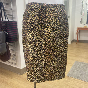 Un Deux Trois Vintage Leopard print skirt 44