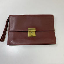 Load image into Gallery viewer, Vintage leather clutch
