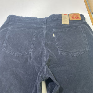 Levis 721 High Rise Skinny cords NWT 34