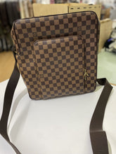 Load image into Gallery viewer, Louis Vuitton Damier Ebene handbag
