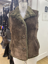 Load image into Gallery viewer, Vintage suede fur lined vest XS
