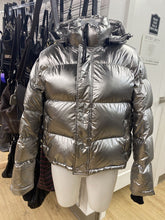 Load image into Gallery viewer, SuperPuff silver coat M
