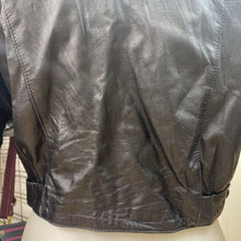 Load image into Gallery viewer, Danier cropped leather jacket M
