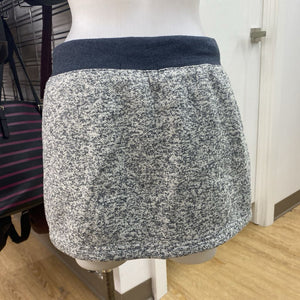 Roots bum warmer skirt S