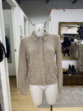 Load image into Gallery viewer, Twik/Simons cableknit cardi M
