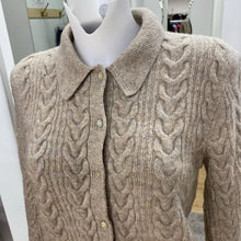 Load image into Gallery viewer, Twik/Simons cableknit cardi M
