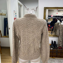 Load image into Gallery viewer, Twik/Simons cableknit cardi M
