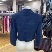 Load image into Gallery viewer, Danier vintage cropped suede jacket S
