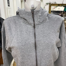 Load image into Gallery viewer, Lululemon cropped sweater 4
