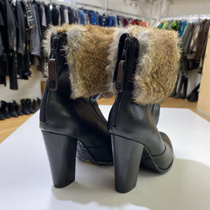 Rudsak fur trimmed booties 40