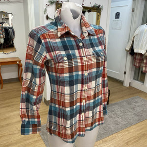 Patagonia plaid top 0