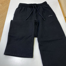 Load image into Gallery viewer, Aritzia cargo joggers XS Tall
