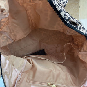 Poppy&Peonies foldable tote NWT