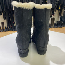 Load image into Gallery viewer, Sorel Joan of Artic Wedge boots 7.5
