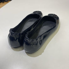 Load image into Gallery viewer, Tory Burch patent leather ballet flats NWOT 8
