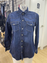 Load image into Gallery viewer, Lucky Brand denim shirt M
