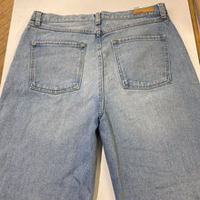 Load image into Gallery viewer, Second Yoga Jeans Melrose jeans 33
