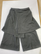 Load image into Gallery viewer, Melow par Melissa Bolduc culottes w skirt overlay XS
