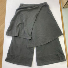 Load image into Gallery viewer, Melow par Melissa Bolduc culottes w skirt overlay XS
