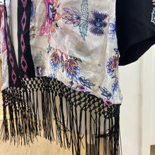 Load image into Gallery viewer, Desigual floral kimono M
