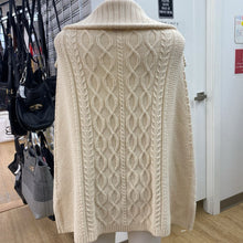 Load image into Gallery viewer, Lucky Brand cableknit poncho L
