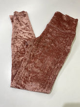 Load image into Gallery viewer, Lululemon crushed velvet leggings 8
