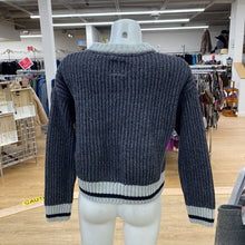 Load image into Gallery viewer, Roots cabin sweater S
