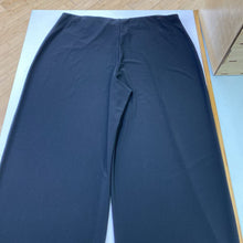 Load image into Gallery viewer, Sympli wide leg pants 14
