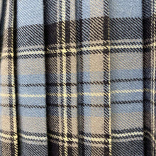 Load image into Gallery viewer, Vintage Wool Plaid pleated kilt skirt 16
