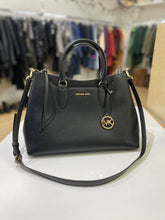 Load image into Gallery viewer, Michael Kors pebbled leather handbag
