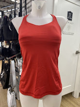 Load image into Gallery viewer, Lululemon tank w bra 6
