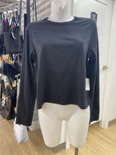 Load image into Gallery viewer, Lululemon Classic Fit Cotton Blend Long Sleeve top NWT 10
