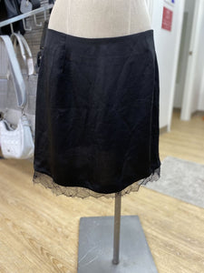 Dynamite lace trim skirt NWT L