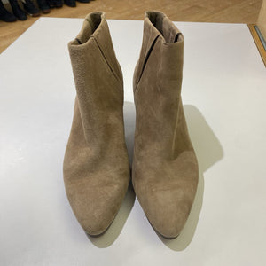 Vince Camuto suede booties 9