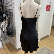 Load image into Gallery viewer, Dynamite slip dress S
