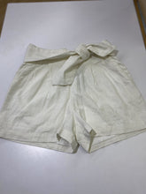 Load image into Gallery viewer, Dynamite lined linen blend shorts XS
