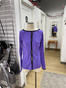 Lululemon long sleeve top 10