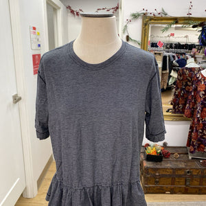 Lululemon peplum style tee 8