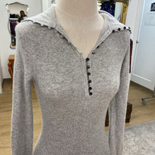 Load image into Gallery viewer, Holt Renfrew cashmere sweater M
