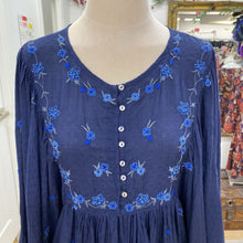 Load image into Gallery viewer, Free People embroidered top M
