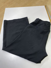 Load image into Gallery viewer, Lululemon wide leg pants 10
