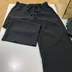 Lululemon wide leg pants 10