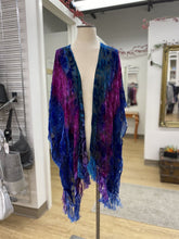 Load image into Gallery viewer, Silk by Mary Lund sheer/velvet silk blend kimono O/S
