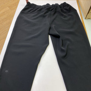 Lululemon jogger style pants 14